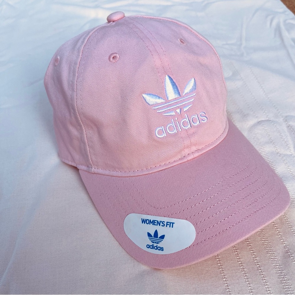 Adidas Baseball Cap Adjustable in pink cotton